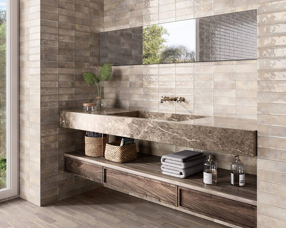 Esmeralda Flat Glossy 6.5x20